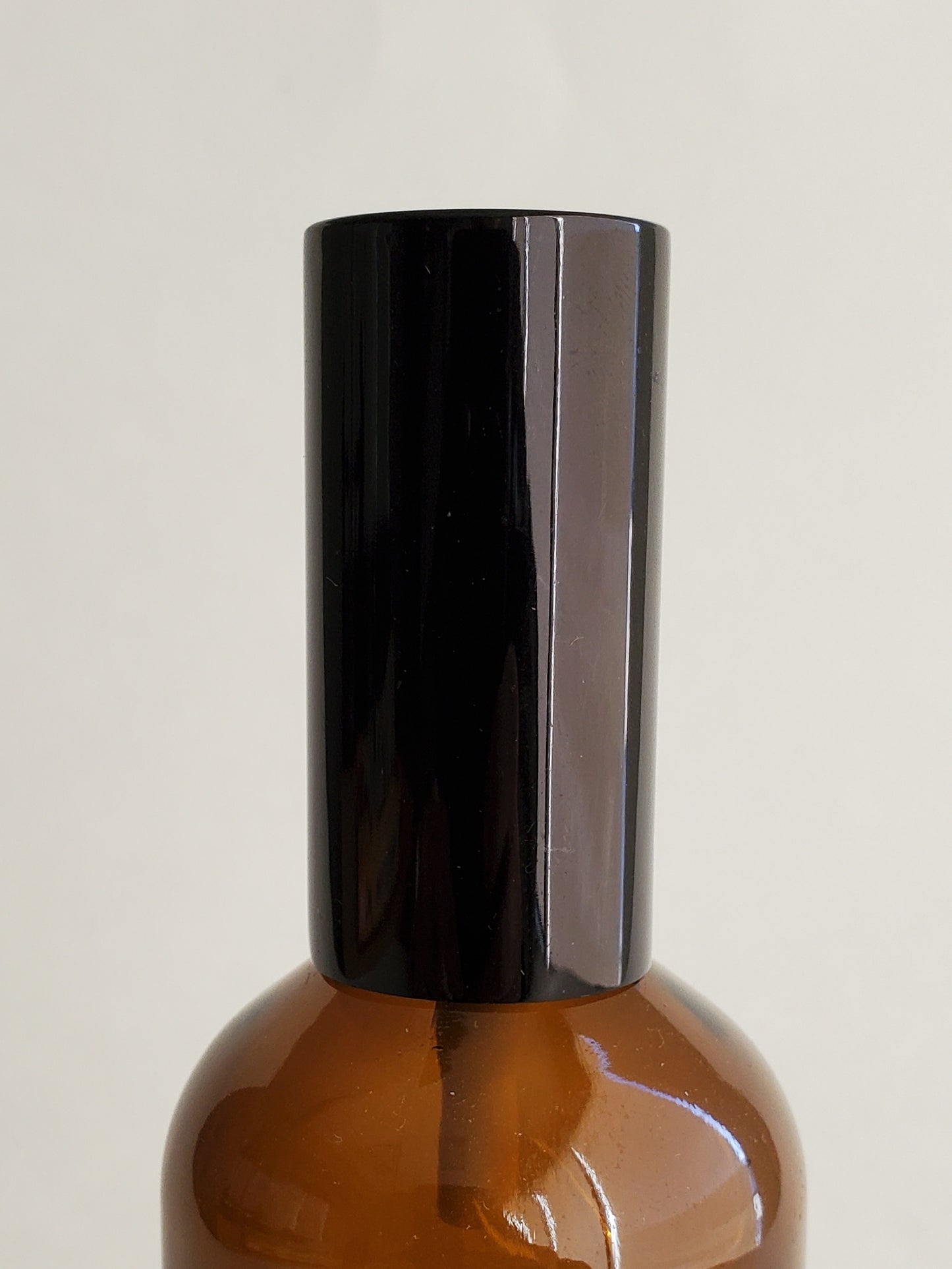 New Pump (Shiny Black Plastic) - for Essential Oil Bottle