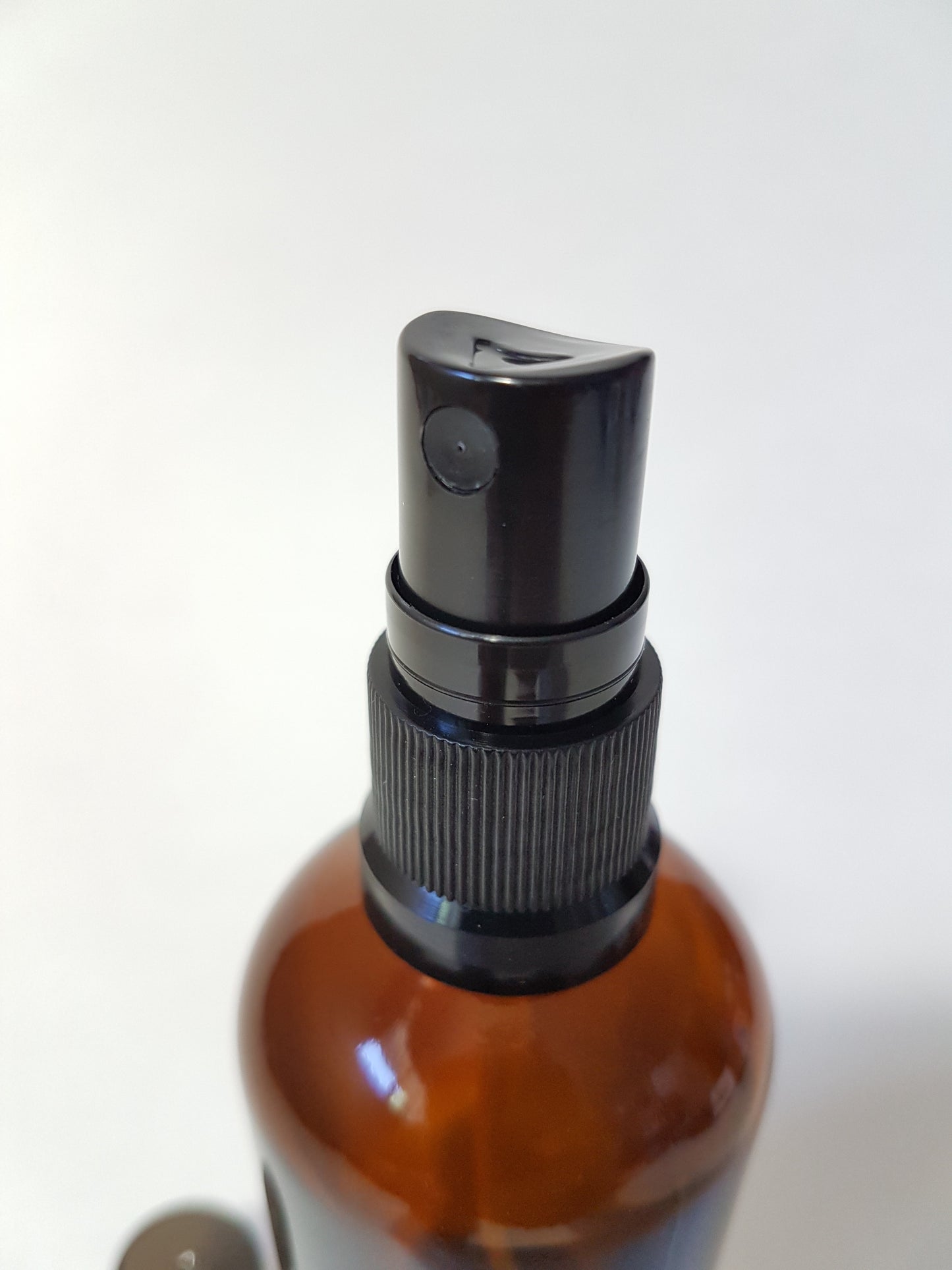 New Mister (Black Ribbed, Semi Translucent Black Cover) - for Essential Oil Bottle